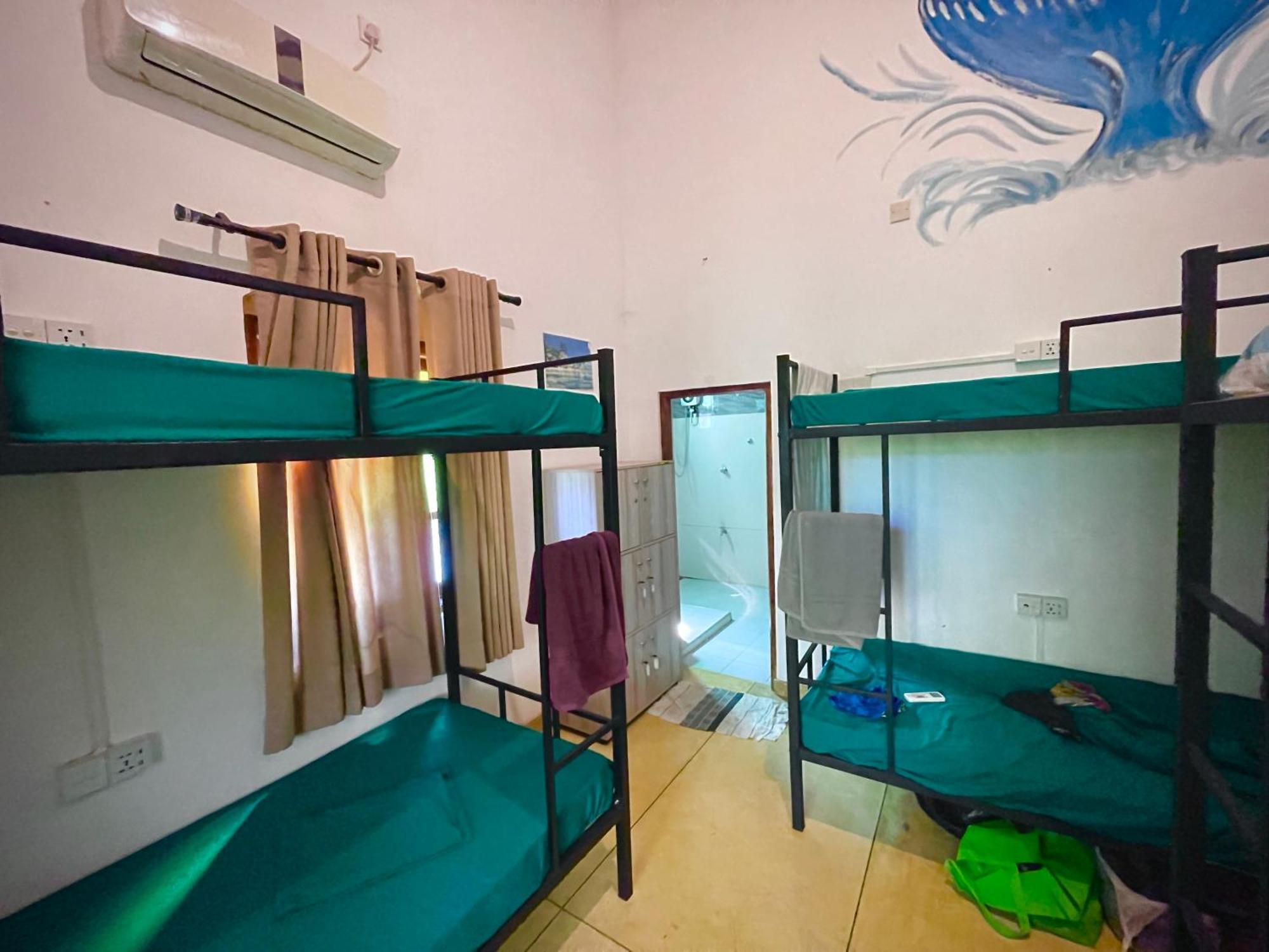 Rockstel Towers Backpacker Hostel Unawatuna Ngoại thất bức ảnh
